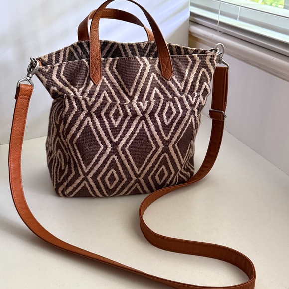 Thirty-One Crossbody Bag Adjustable Strap Book Bag - Picture 1 of 12